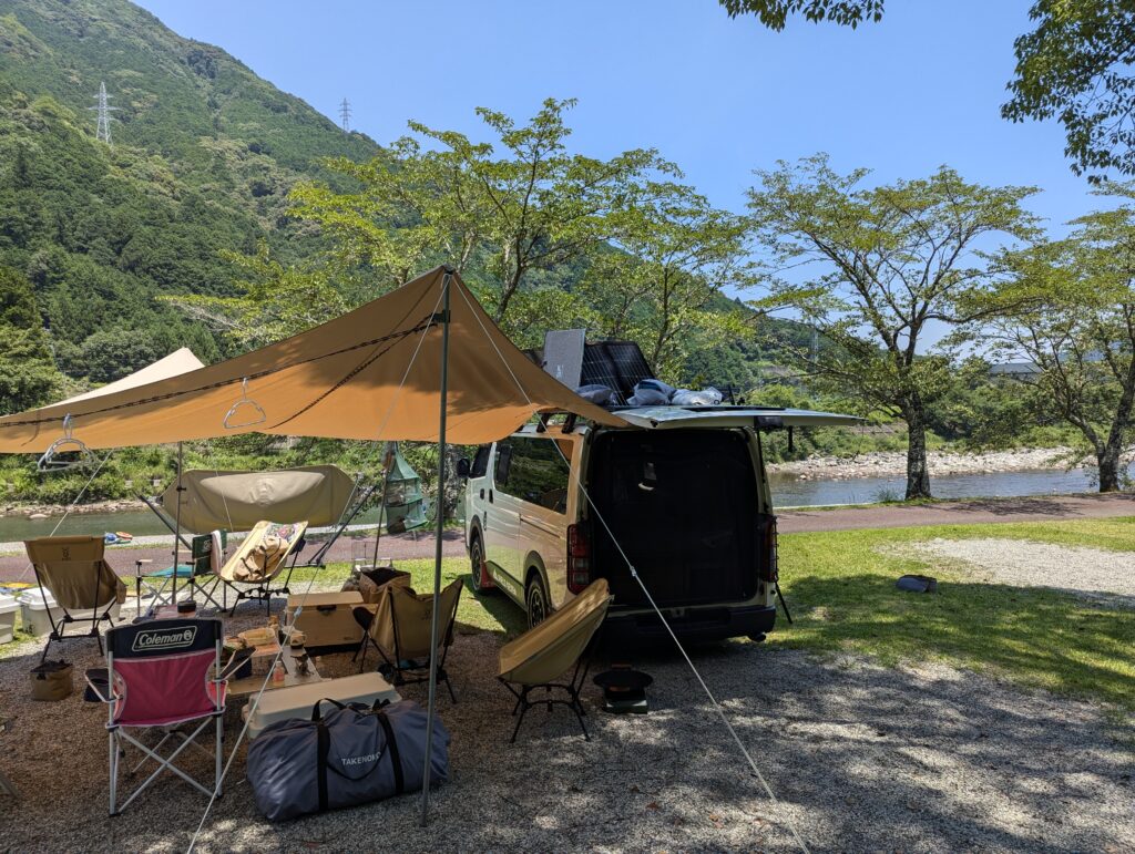 キャンプinn海山でのキャンプの様子
