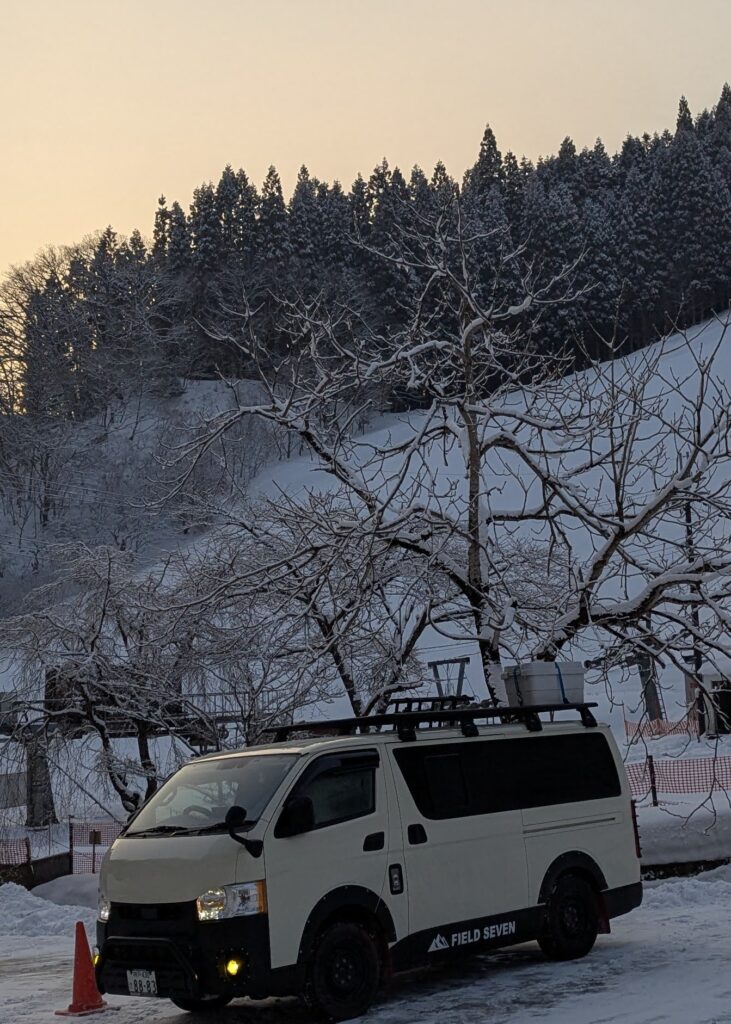ばんしゅう戸倉スキー場の駐車場にて