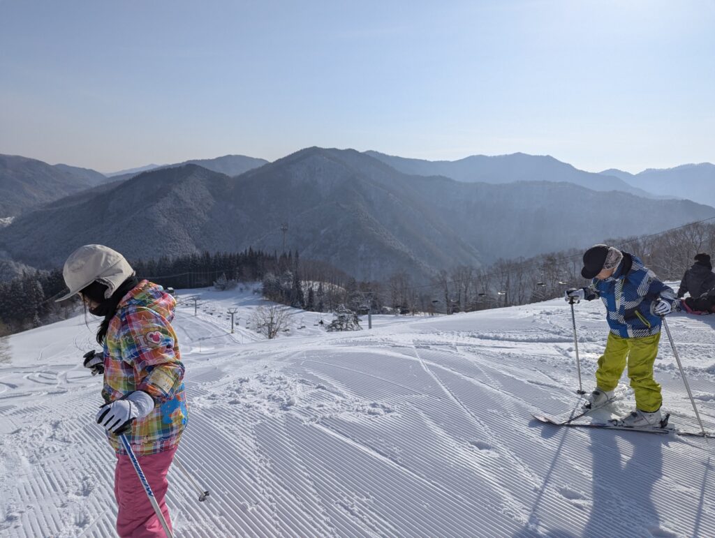 戸倉スキー場の雪景色